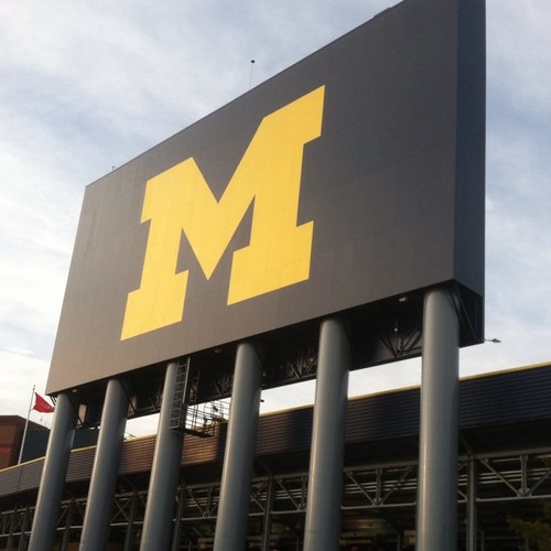 doverbee's profile picture. 