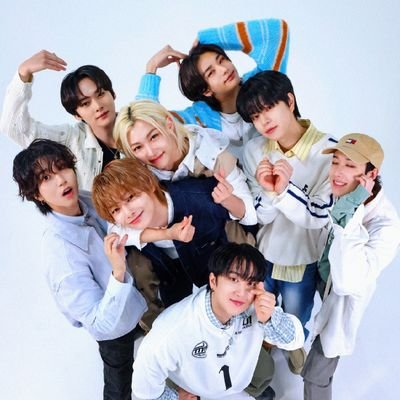 ★ daily cute pics/videos of stray kids