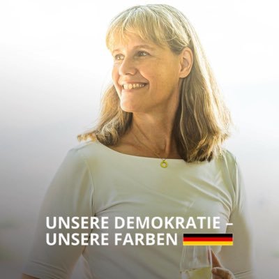 SPD Kreisvorsitzende 🌹Tierseuchenreferentin 🐮#noAfD Nein zu Nazis, Schwurblern, Rassismus, Extremismus. Ja zu Solidarität! 🇺🇦❤️ @Birte@universeodon.com