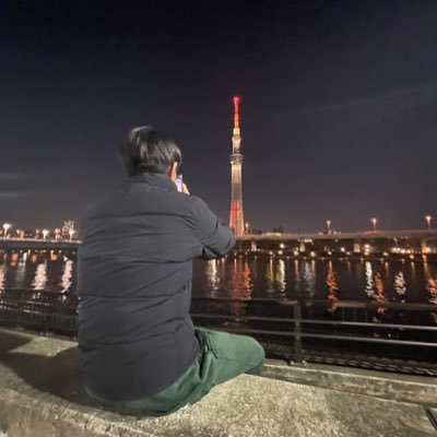 TkIavkNBKcWVE9E's profile picture. 