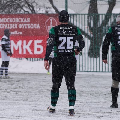 Регбист,приколист и на дуде игрист.