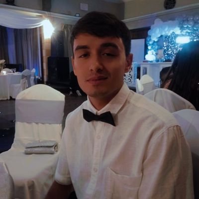 Crisc Lover, Cristiano, Cantante, Cantautor
2001, Uruguay.
Contacto: crisclover4@gmail.com