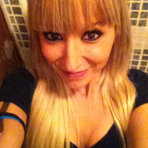 babyCris99's profile picture. 