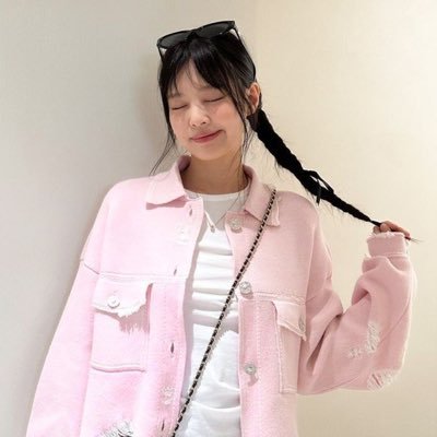 Blink 💗| side @H3lIo_k1tty 🌷| 