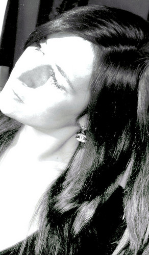 Mirjamvdveen's profile picture. Be happy for this moment.. this moment is your life...♥ 

~Love&Life~ HRM, fashion, travelling & photography!!