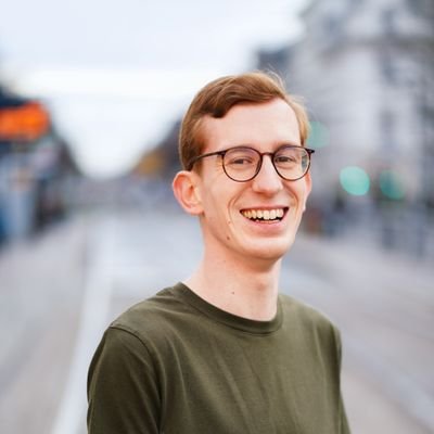 2⃣6️⃣| he/him | 🇪🇺 | 🏳️🌈 |
💡 Team Wahlkreisbüro von Paula Piechotta
🌻 Stadtbezirksbeirat Südwest
🌳 Projektleiter LEIPZIG GIESST
