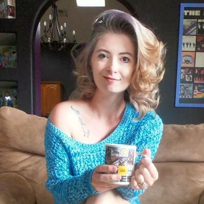 #gamergirl #fallout #wifematerial
My name is Vada. I love video games, painting, and playing on my fitness pole!

https://t.co/EVijlxk61W