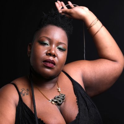 🔞 The Favorite Fat Vixen Themme Fatale | Caribbean Sensual Sadist | Findom|10🦶|Blerd 🎮| Thirst Trap Spellcaster | $50 tribute | $100 to unblock |$fatvixen