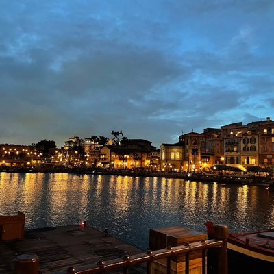 n9OETubVYDXycWD's profile picture. 