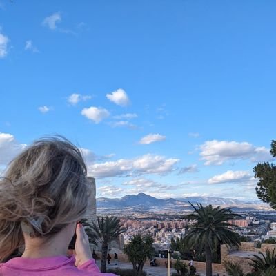 MissReeves93's profile picture. Humanities Teacher 🌋; Former Archaeologist/Geophysicist/Production JLR 🕵️‍♂️ #geophysics