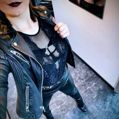 LadyAlexaX's profile picture. Deine Domina in Nürnberg ✨
BDSM | Fetisch | Herrin ✨ 180 cm | Passion Factory