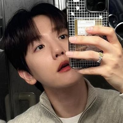 bobohu_pie's profile picture. ⋆ ˚｡⋆୨୧˚ 내 햇살 @B_hundred_Hyun ˚୨୧⋆｡˚ ⋆