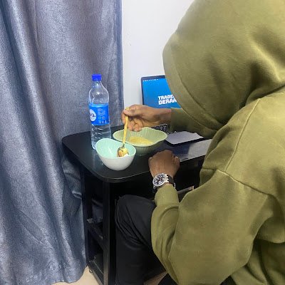 InvestorDeraa's profile picture. I am investor deraa a crypto and defi specialist