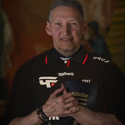 jerry_dks's profile picture. Programo telinha e passo raiva com meu time no tempo livre!!