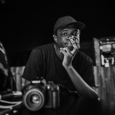 Photographer | filmmaker | Writer | music exec.

Working with @discoverydeckng
Writer/contributor @notesphere
Writer/team member @djembemusicblog