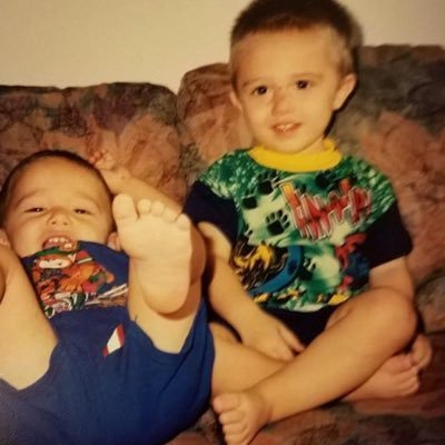 Embr4ceTheChaos's profile picture. 