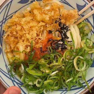 Y1bkaM's profile picture. 日常でしょうくんとがちゃんと横を見るとテンションが上がる20代です。無言フォロー失礼します🙇‍♀️King & PrinceとNumber_iのどちらとも大好きです。最近は、BMSGにハマっていて、RUIという美形の方に頭が上がりません。