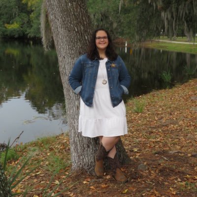 abbie_blum2026's profile picture. Abigail Blumengaten/12th Grade/Track and Field/ PR: SP- 8.25 DC-26.37