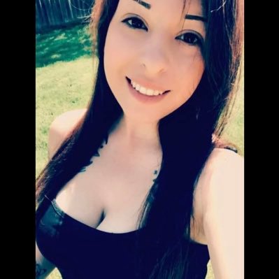 Ari_Marie89 Profile Picture