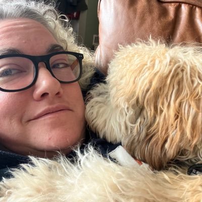 Lil_Red_Jeep22's profile picture. Resister, lover of equality, food, Jeeps & #ALOTO 🍑 ⚾️ 🌈 ☘️ 👊🏽