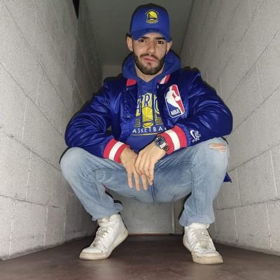 POETA ET RAPPER🇮🇹Di Roma👑
Primo al mondo a rappare in latino antico 
Since 2019
Mgmt https://t.co/KLn7SG6Ten

Disco#AMARIETAMARE📀

ALLEGORIA SILVESTRE fuori ora!