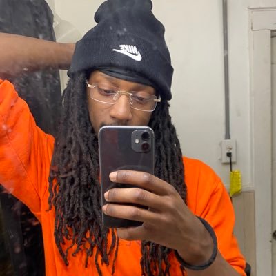 if your reading this then you in my business. Respectfully.. https://t.co/2zol3pFxxh