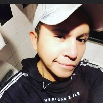 CarlosF75972655's profile picture. 