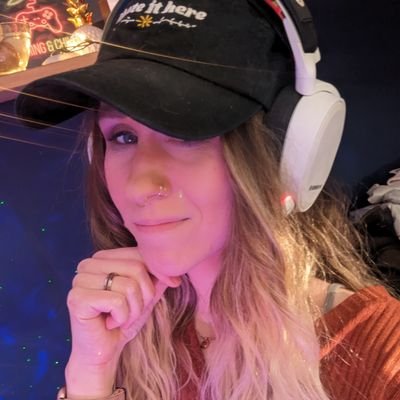 Flailing through games and falling a lot 

Twitch Streamer | Partnered by @ADVANCEDgg | Business Inquiries: kamiiboocoo@gmail.com