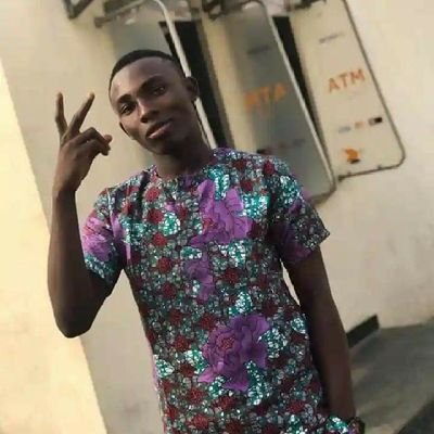 Enthusiastic and Loving | Graphics Designer and ventures into printing services | Fc Barcelona❤💙 | Wacko😎
