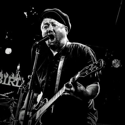 crawler_uglyman's profile picture. ◆THE CRAWLERS（ザ・クローラーズ）　　　　　　　　　　　　　　　　　　　　　ヒロユキ（Vo/gt）、yama（Ba）　
MILKBOY（サポートDr）
南新宿発〜戯言・嘆声！美醜 !! の各駅停車、さぁ〜いつでも飛び乗れますよ!!!!
◆草加の金魂潰し（ソウカノキンタマツブシ）ヒロユキ（gt/謝罪担当）