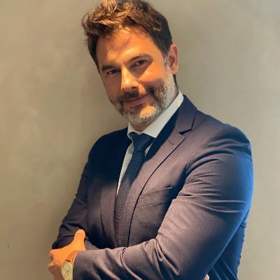 MaduMadudenis1's profile picture. life is wealth...