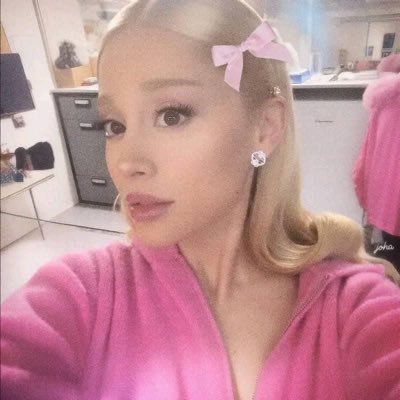 ariana grande defender || eternal sunshine out  ʚɞ || There's never gonna be an ordinary thing No ordinary things with you ✿  || goodnight n’ go