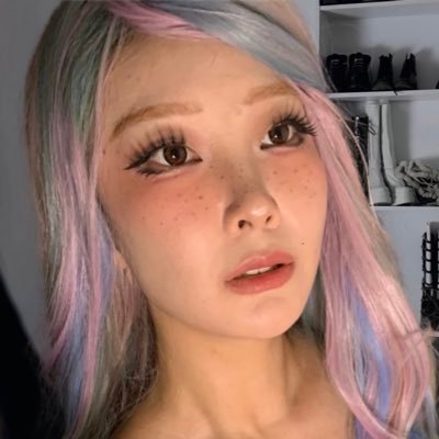 ♡°🇰🇷🇺🇸°👩🏻‍🎓♡ Korean student in SF/Cali ☆ looking to record content - msg me on OF 🥹💖 https://t.co/2rceuVQiBu ✨♡✨