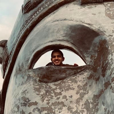 uhourri's profile picture. ~ الفاشل هو الذي يجد لنفسه دائماً اعذاراً •