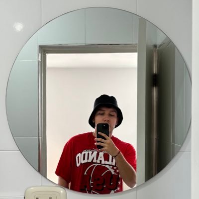 pachecosky98's profile picture. Santafereño