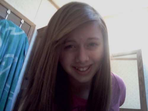 Hi im Mikaylah :) 13 years old. i like to sing. I play the Flute. #TeamFollowBack #Simpsonizer #BatesMates #Jalli #mahomie #HatinOrlovin #Orlover