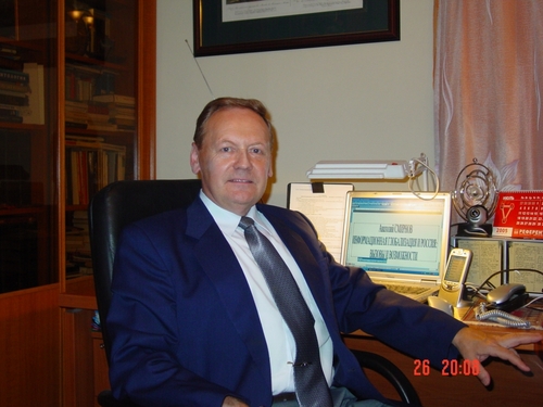 aismirnov46's profile picture. Иди всегда самым трудным путем,там нет конкуренции..