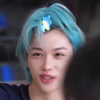 通知不良で気づかないことがあるかもしれないです😭💦 コンプ目的で集めてる他メンバーのトレカもあります🙌🏻