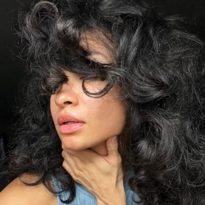 progersnelson's profile picture. mama and mens stylist