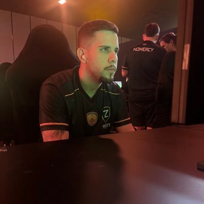 EAFC Player Free Agent / Top 8 Playoffs S.A (FIFA 21) / TOP3 FGS3/TOP3 FGS4 / 7 Ranking S.A (FIFA 22) / Champion FGS 4 SA 🏆 (FIFA 23)