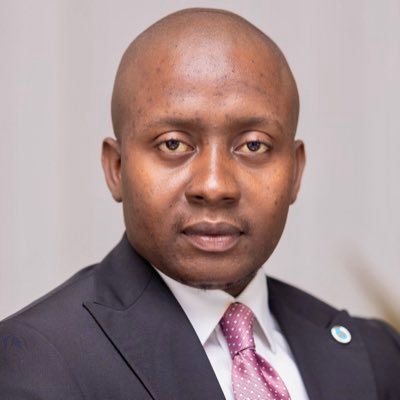 • Avocat spécialisé en Droit du numérique • Doctorant en Droit • Président de @Law_and_Tech_TT • Mandataire en propriété industrielle • Diplômé #CHESD #SS6 🇨🇩