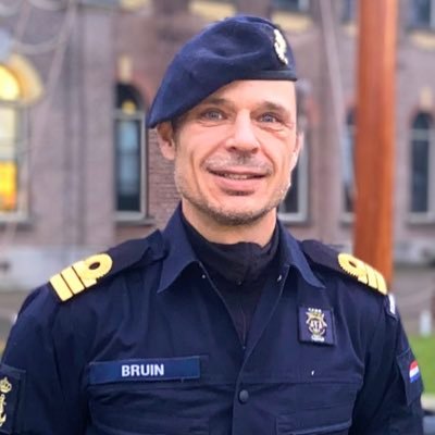 Gemeenteraadslid Jurist | marineofficier | Den Helder | VVD