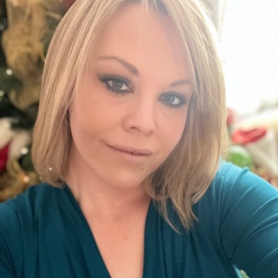 TrishTmichelle's profile picture. Just a little mix of the soul💝Music, poetry, art, love..🌸🎶
Trump🇺🇸🇺🇸💯America first. 💪