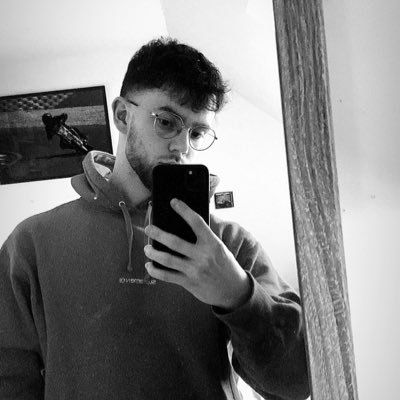 lyam_hdb's profile picture. 