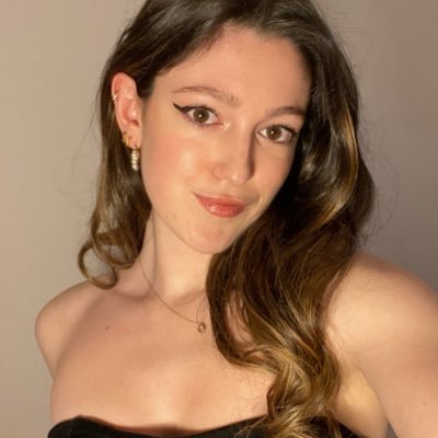 IzaUgc's profile picture. English & Spanish UGC Creator 🇪🇸🇬🇧 | Worked with +250 brands to create high-impact content, let's discuss your UGC needs! 💌 izarbeugccreator@gmail.com