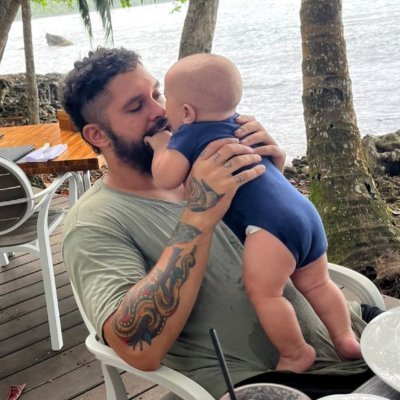 puertoricojoe's profile picture. Former 11B, still awaiting my land in transalpine gaul

Board gamer, regenerative farmer, sailor, books, husband, father, pirate

He/him