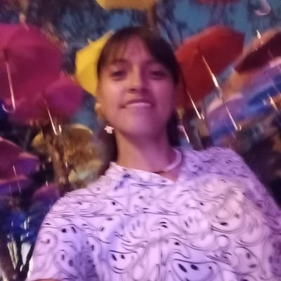 ValMoons's profile picture. Soy Monse 26 años y sigo siendo Coder
30-4-16 🫂
27-5-18 🧑‍🎤