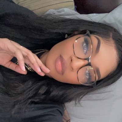 _ChopSueyy's profile picture. Simple Young Lady 😘