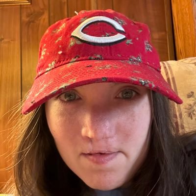 Christian. Aunt. Baseball fanatic. Ally. Cosplayer. Cincinnati Reds fan since 2013. Joey Votto fan.