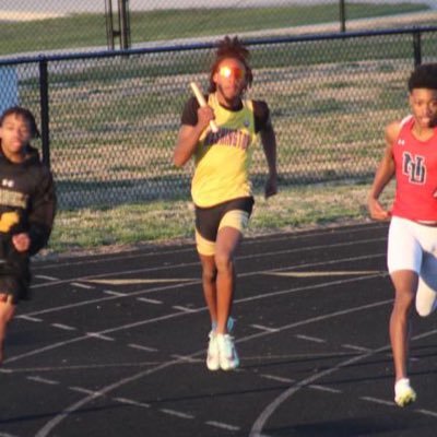 Maryland📍Washington high school Class of 2025 |6’0| 165lbs |4.0 GPA l 400m 51.8| 110m 16.88| 300mh 44.66 | Email thunderthins@gmail.com |